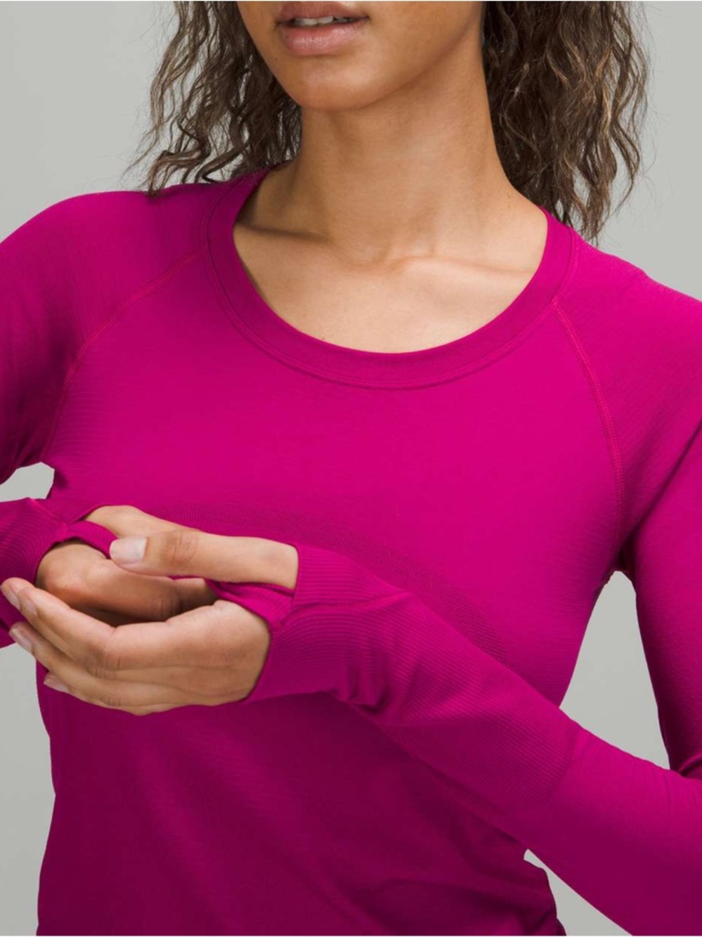 lululemon athletica Long Sleeve Crew Top in Fuchsia Pink size US 4
